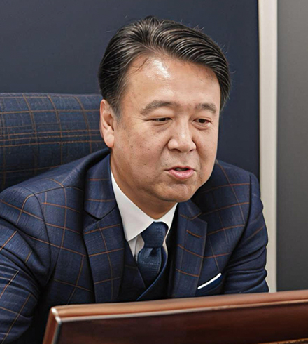 菅野 弘